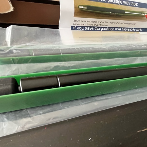 Car Gas Struts Replacement Kit - Picture 2 of 3